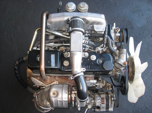 4JA1 Engine